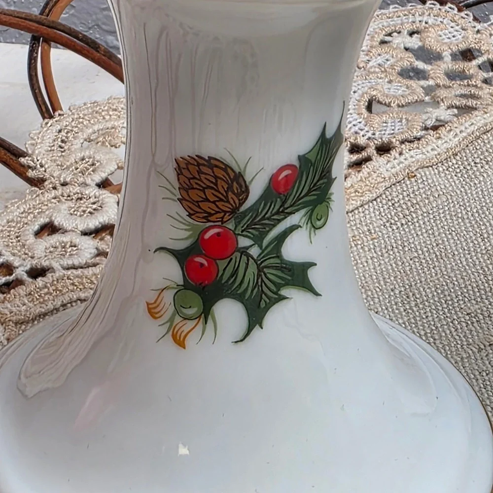 Vintage Woolworth Porcelain Christmas Holly Berry Pinecone Candlesticks Gold Rim